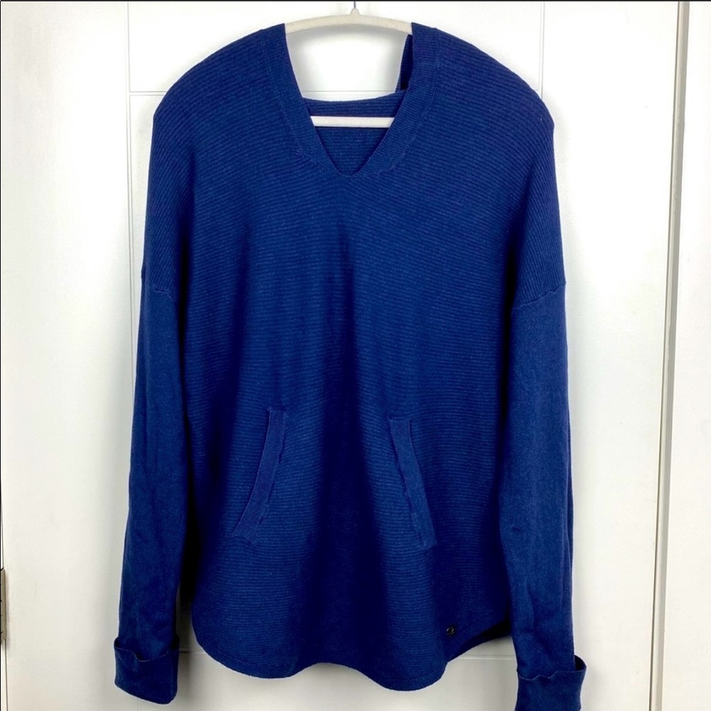 Athleisure Hooded Sweater